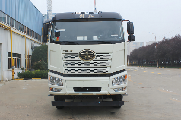 混動(dòng)攪拌車的成本怎么樣？對(duì)比傳統(tǒng)攪拌車優(yōu)勢(shì)明顯！